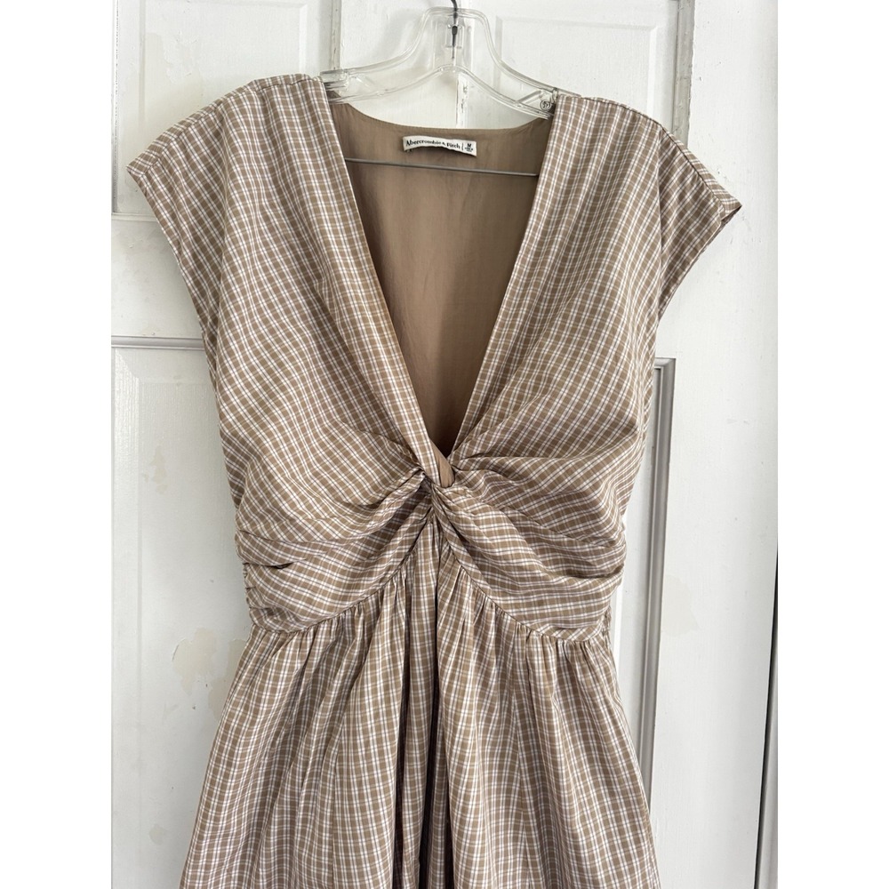 Abercrombie & Fitch Beige Plaid Midi Dress - Picture 6 of 10